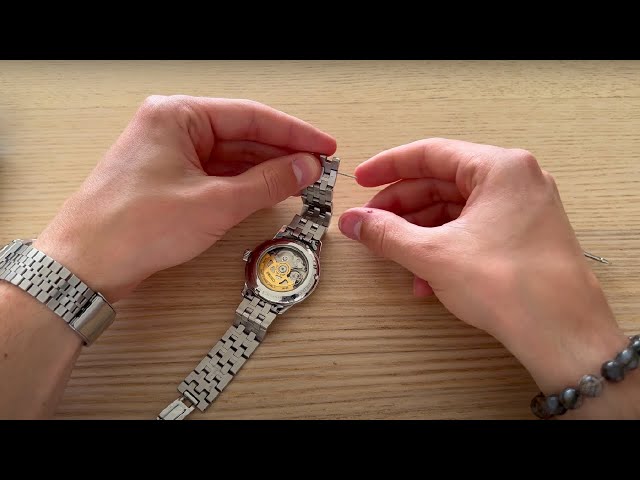 Comment enlever et changer son bracelet de montre ?