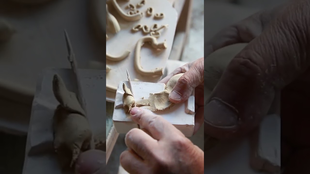 The seal knob has ears and the small space is full of spiritual power 