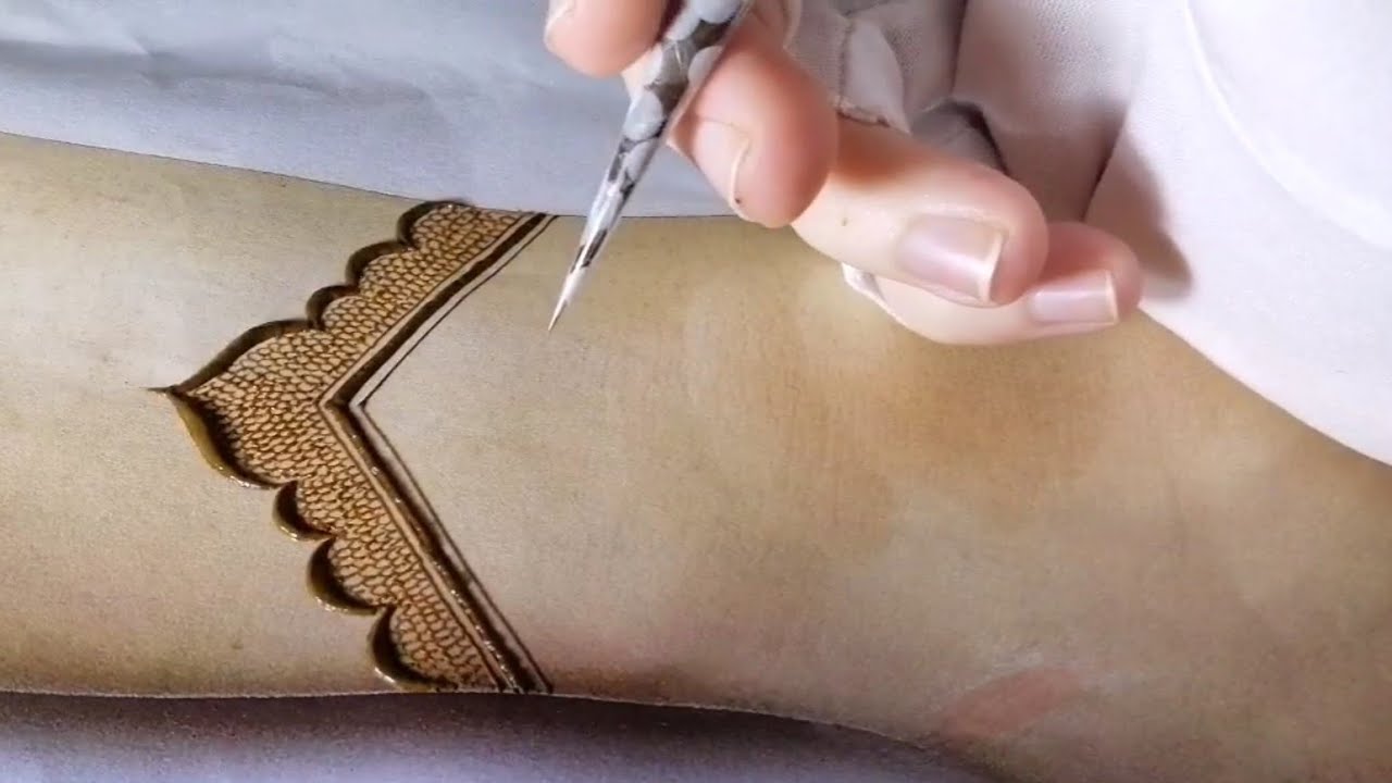 Famous/beautiful intricate Pakistani henna design