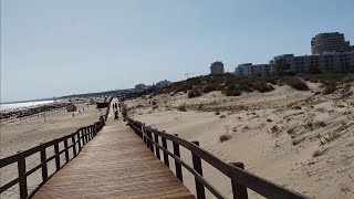 Andando a la PLAYA DE MONTE GORDO desde Vila Real de Santo Antonio ALGARVE PORTUGAL - 5 JUNIO 2021