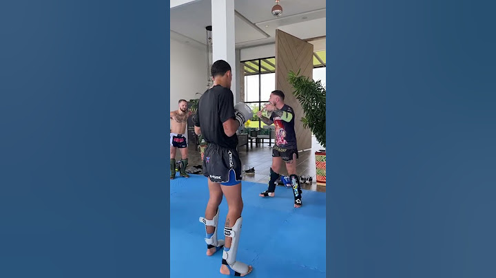 Time and place for all types of sweeps #muaythai  #mma #martialarts