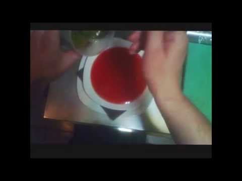 Video: Wie Man Tomaten-Wassermelonensuppe Macht Make
