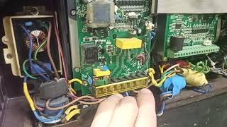 видео: Ошибка Er04, Er10, частотник YL-620 картинка: Ошибка Er04, Er10, частотник YL-620