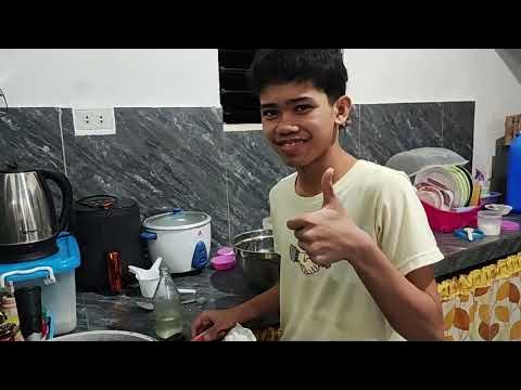 COOKING PANCAKES WITH KIAN - YouTube