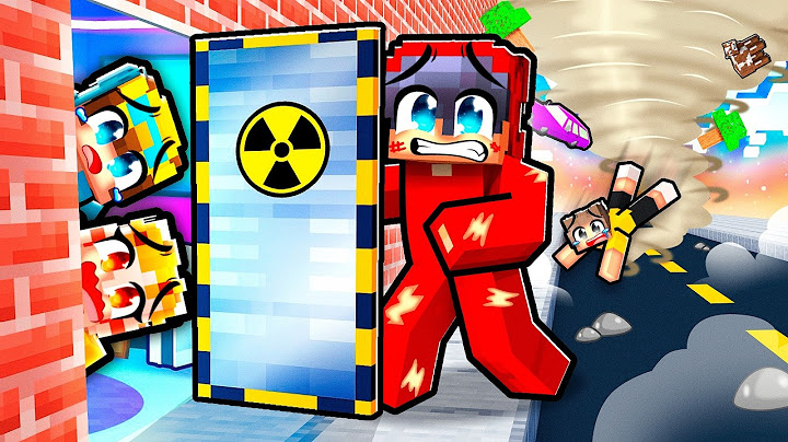 I Built a Family Tornado Bunker in Minecraft!