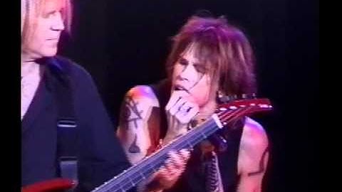 Aerosmith Same Old Song and Dance Camden 2002