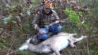 Traditional archery hunting 2017. follow andy gundlach as he films
himself on an evening doe hunt in clarion county pennsylvania. its not
long until a nice d...