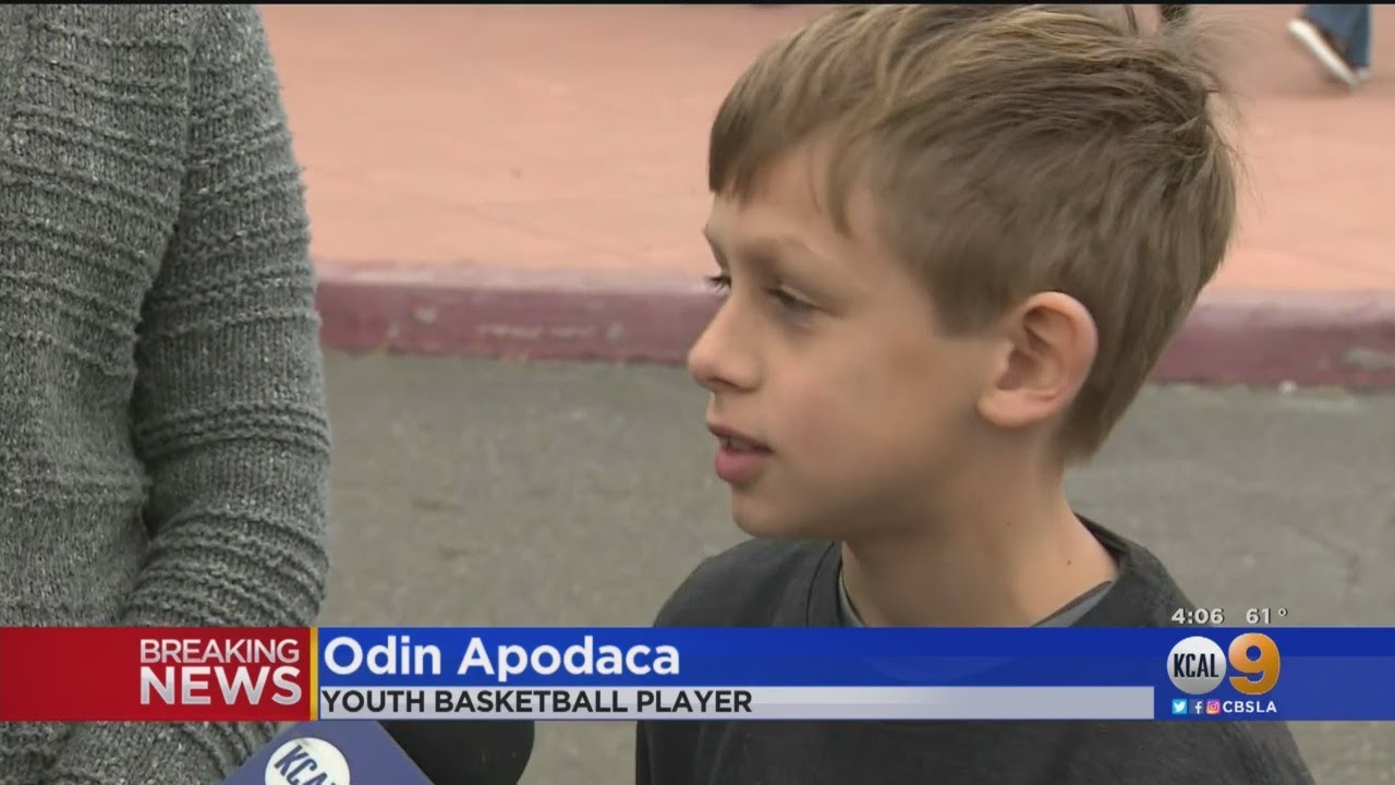 Young Fans Of Kobe Bryant Devastated By Kobe Bryant's Death - YouTube