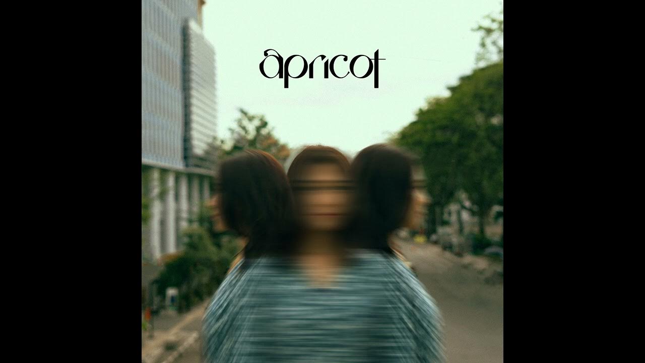 Apricot - Fiksi Apricot - Fiksi