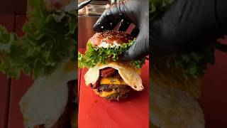 Ein Burger für THOMAS MÜLLER??? 🍔😱 #glückspilz #burger #thomasmüller #leonie