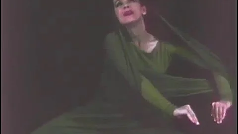Martha Graham in Lamentation