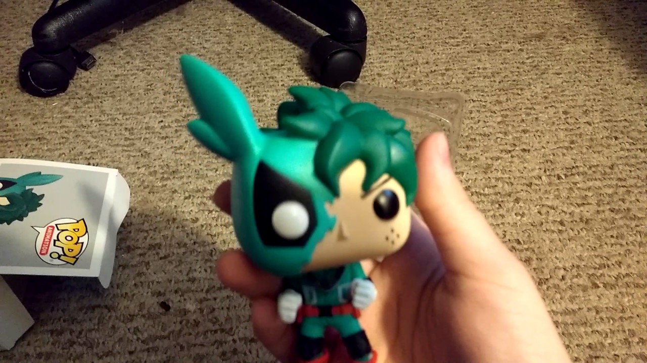 hot topic exclusive deku