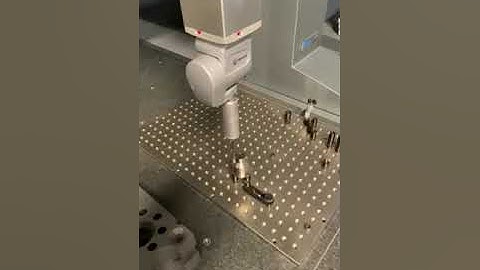 Hexagon Global S Blue 7.10.7 DCC CMM Coordinate Measuring Machine