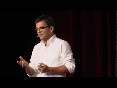 Designer sans frontières. : Louis Gagnon à TEDxSainteMarie.