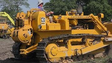 Caterpillar D6C Bulldozer
