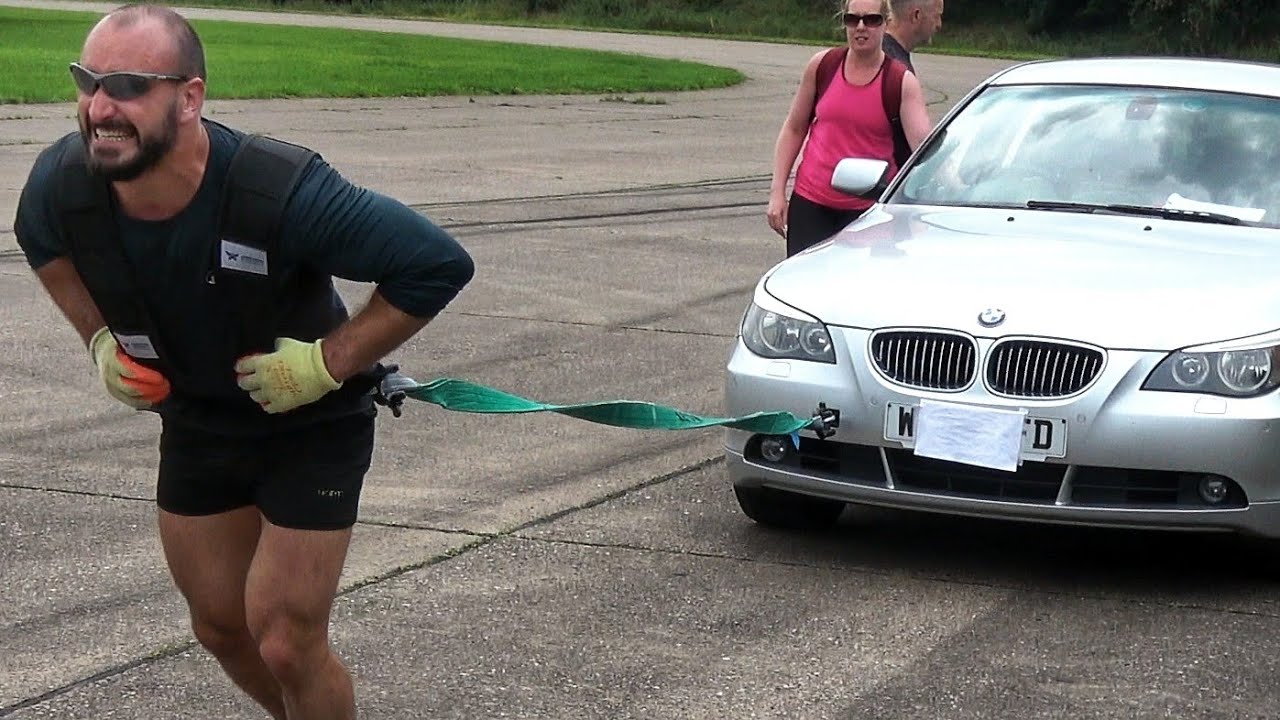 Man Pulls a Car for Full Marathon - How He Did It