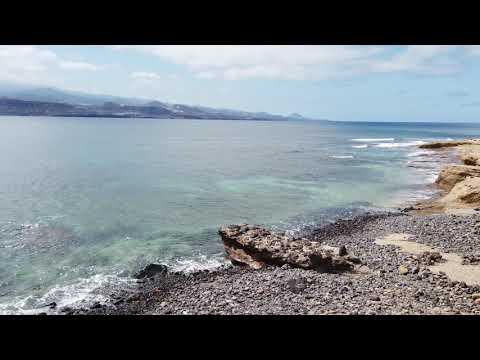 Plage de Confital, Grande Canarie - vue depuis un drone et promenade, Octobre | Vidéo