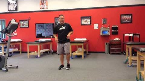 Lunge with torso rotation