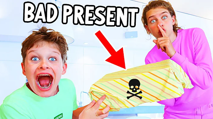 GIVING MY SIBLINGS BAD PRESENTS TO SEE HOW THEY RE...