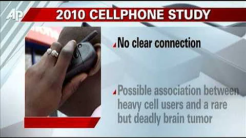 Study on Cellphones, Cancer Finds No Link