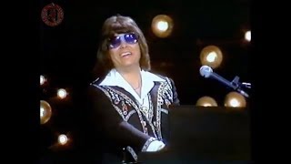 Ronnie Milsap - It Was Almost Like A Song