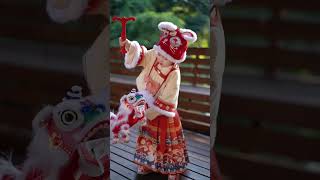 Today is the fifth day of the Chinese lunar calendar, welcoming the God of Wealth #traditionalwear