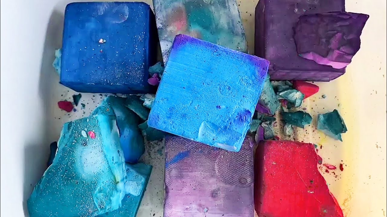 Colourful Dyed Gym chalk Crumbling #oddlysatisfying #gymchalkcrush # ...