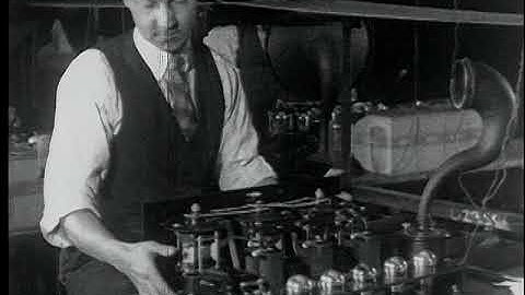 Making the Synchrophase in Grebeland (silent, 1925)