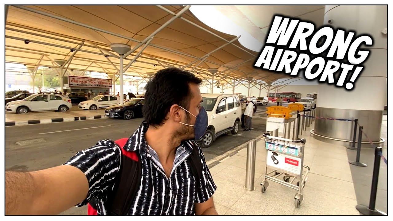 Apne Canadian Dost ko pick karne Galat Airport pe pohoch gaya... VLOG 2