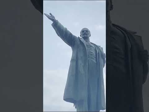 Памятник Ленину в г. Волгоград на площади Ленина. #волгоград #ленин