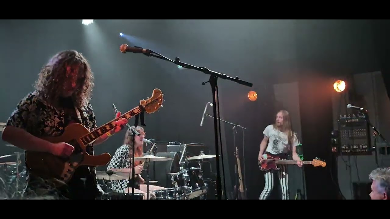 Flying Blanket Mystery 106 Rouen 22.05.2025