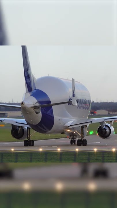 Beluga A300 #4 ROARING out of Hawarden Airport! #shorts