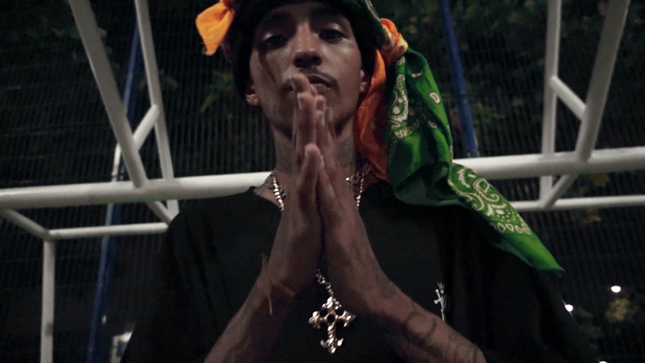 CHILL HOOD4️⃣2️⃣0️⃣👑-FACUNDO EL AUTHENTIC-VIDEOOFICIAL💛💚🖤