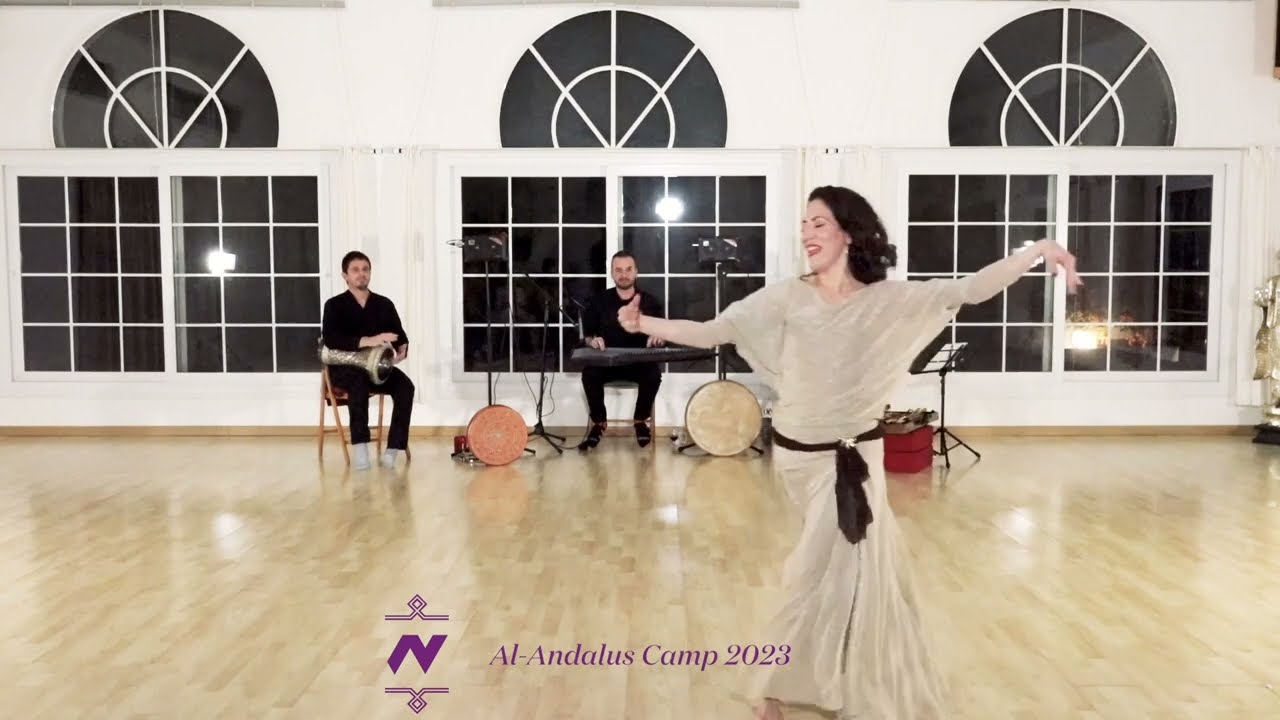 Lorena Galeano - Improvisation to live music - Raqset Kharamana