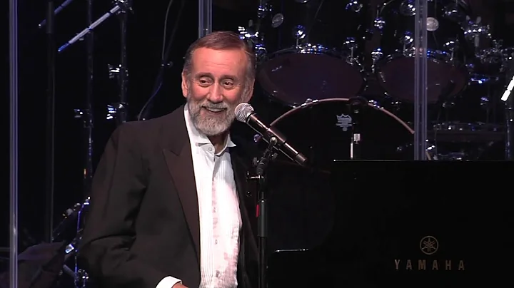Ray Stevens - "Turn Your Radio On" (Live at Casino...