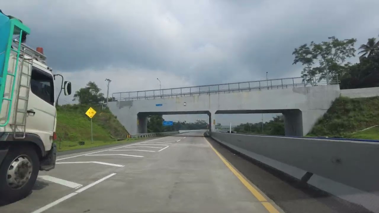 Driving from Boyolali to Salatiga | Trans Java Toll Road Through Central Java
