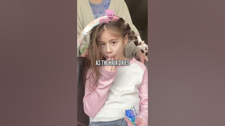 My 6 Year Old Tried HEATLESS Curls.. AGAIN 👀🤞🏼💖 #hair #shorts #tutorial