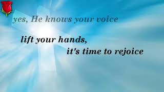🌹CHILD YOUR CRIES HAVE AWOKEN THE MASTER 🌹Worship Song🌹LYRICS 🌹Ray Mills True Believer 🌹