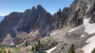 Rugged alpine scenery of Idaho’s Sawtooth Mountains