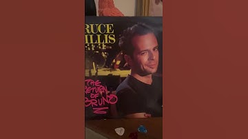 Thumbnail of 1986, Bruce Willis began a short-lived singing career. « Respect Yourself » 1987 The Return of Bruno
