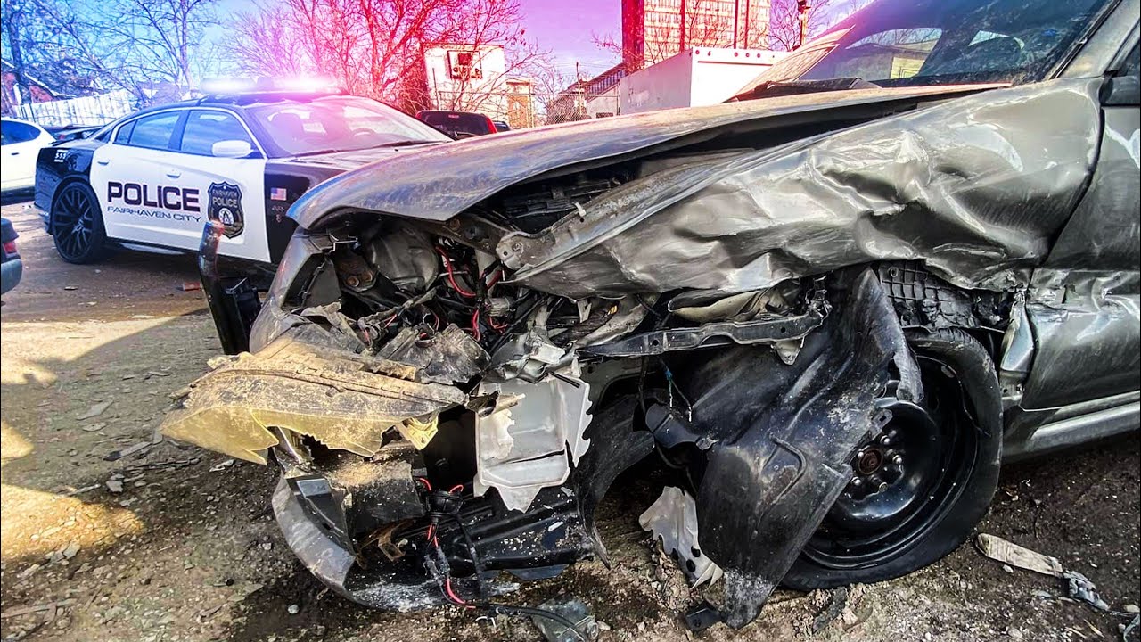 HEAD-ON COLLISION CAUGHT ON DASH CAM - YouTube