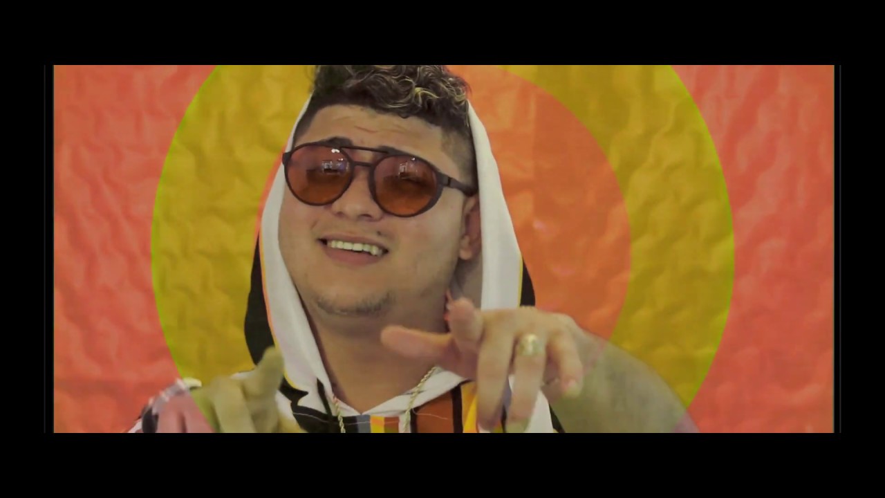 Watch El Markez + Cano One - Abre la botella ( Video Oficial ) on YouTube Watch El Markez + Cano One - Abre la botella ( Video Oficial ) on YouTube
