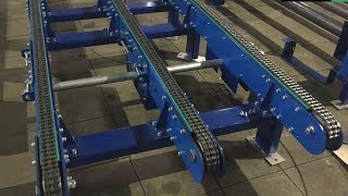 Chain conveyor for pallets and boxes