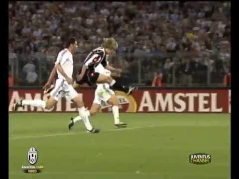Игру Uefa Champions League 2002 Игру Uefa Champions League 2002