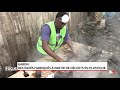 Focus - Gabon: des pavés fabriqués à partir de déchets en plastique