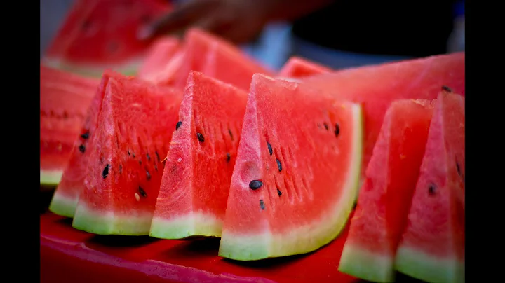 20 Diuretic Foods to Detox, Lose Weight, and Lower your Blood Pressure