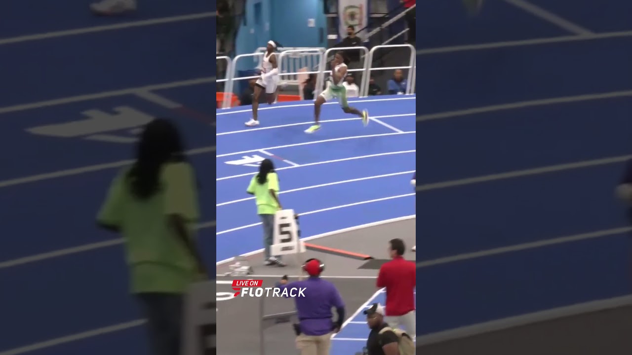 U.S. No. 2 In 300m At VA Showcase!