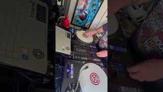 Sie Walsh - Break it Down Like This (Scratch Routine)