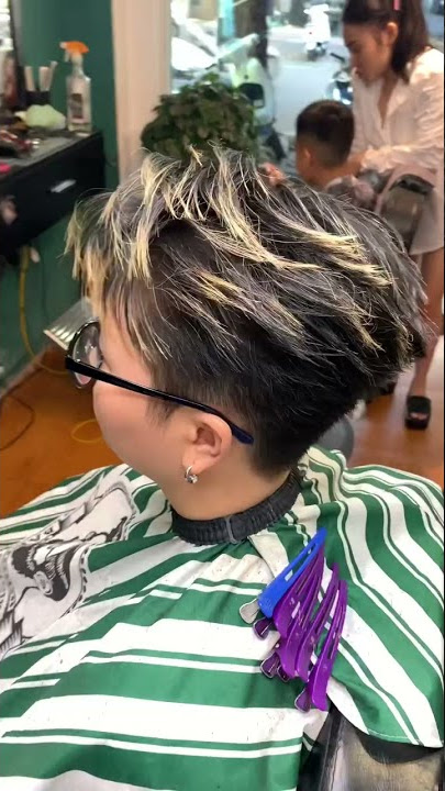 Kiểu tóc Hot boy HONG KONG - VIET CONG BarbershOp