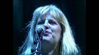 Voice Of The Beehive -  Monsters And Angels   -Live at Manchester Apollo 2003